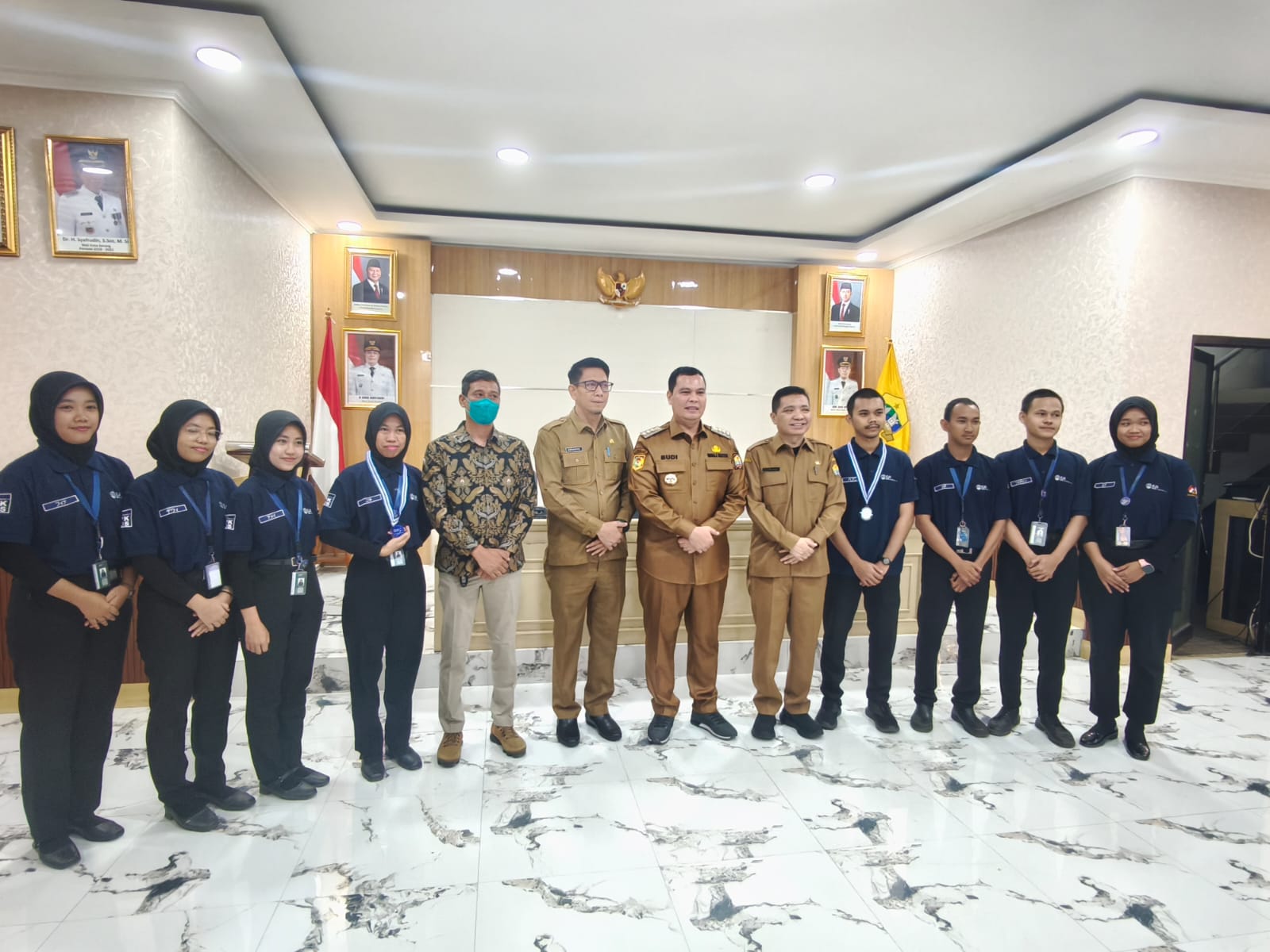 PROGRAM PELATIHAN BAHASA JEPANG YANG DILANJUTKAN PROGRAM PEMAGANGAN KE JEPANG
