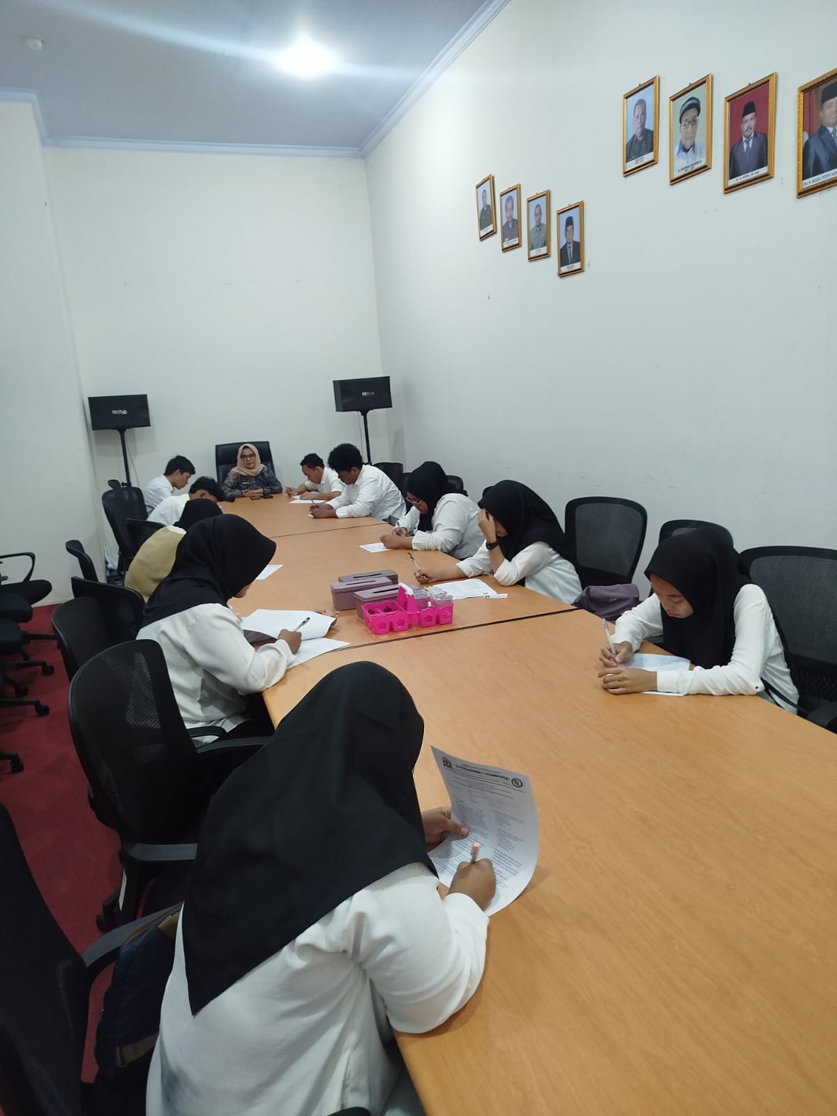 SELEKSI PESERTA PELATIHAN DESAIN GRAFIS